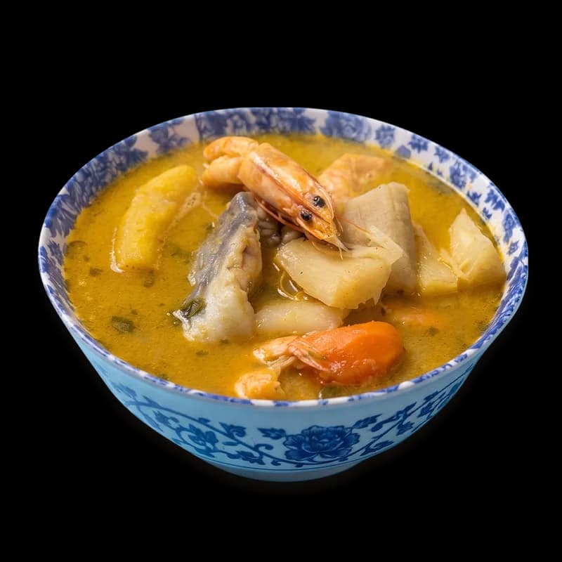 Sopa de Pescado con Camarones